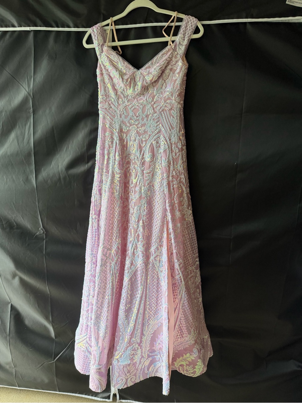 Pastel Lavender Iridescent Sequin Embellished Formal Gown Size 2
